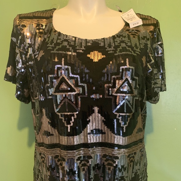 Dress has never been worn - Picture 5 of 5